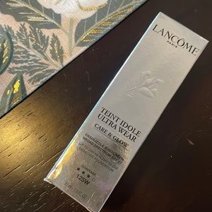 Brand new Lancôme Teint Idole Ultra Wear Foundation - 125W